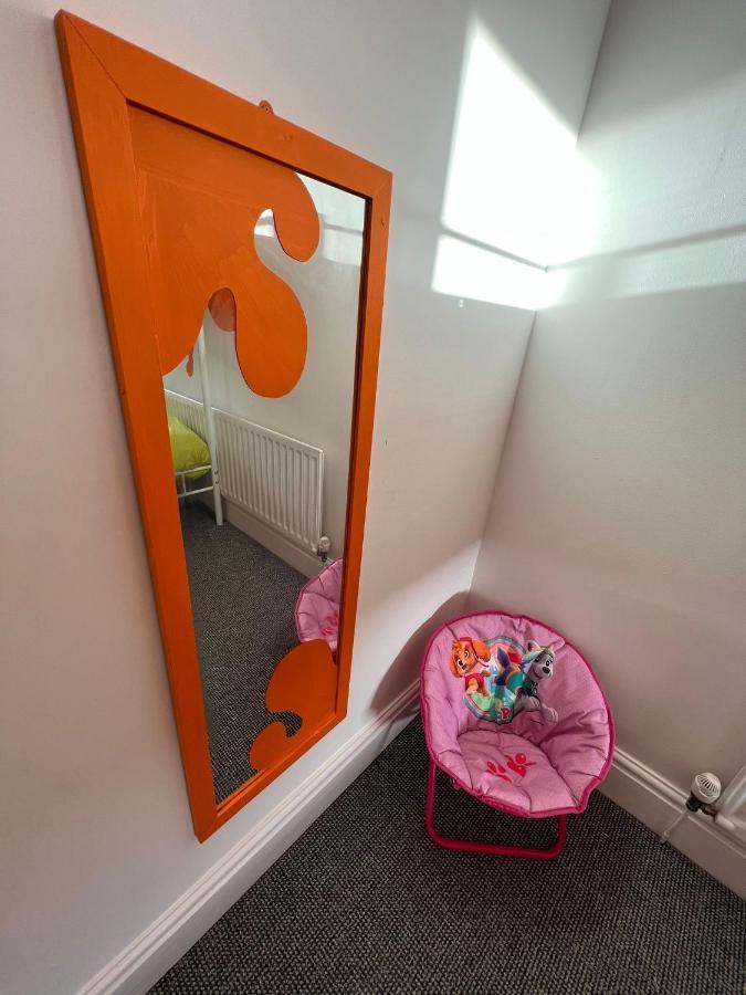 Nickelodeon House Great For Kids Villa Blackpool Luaran gambar